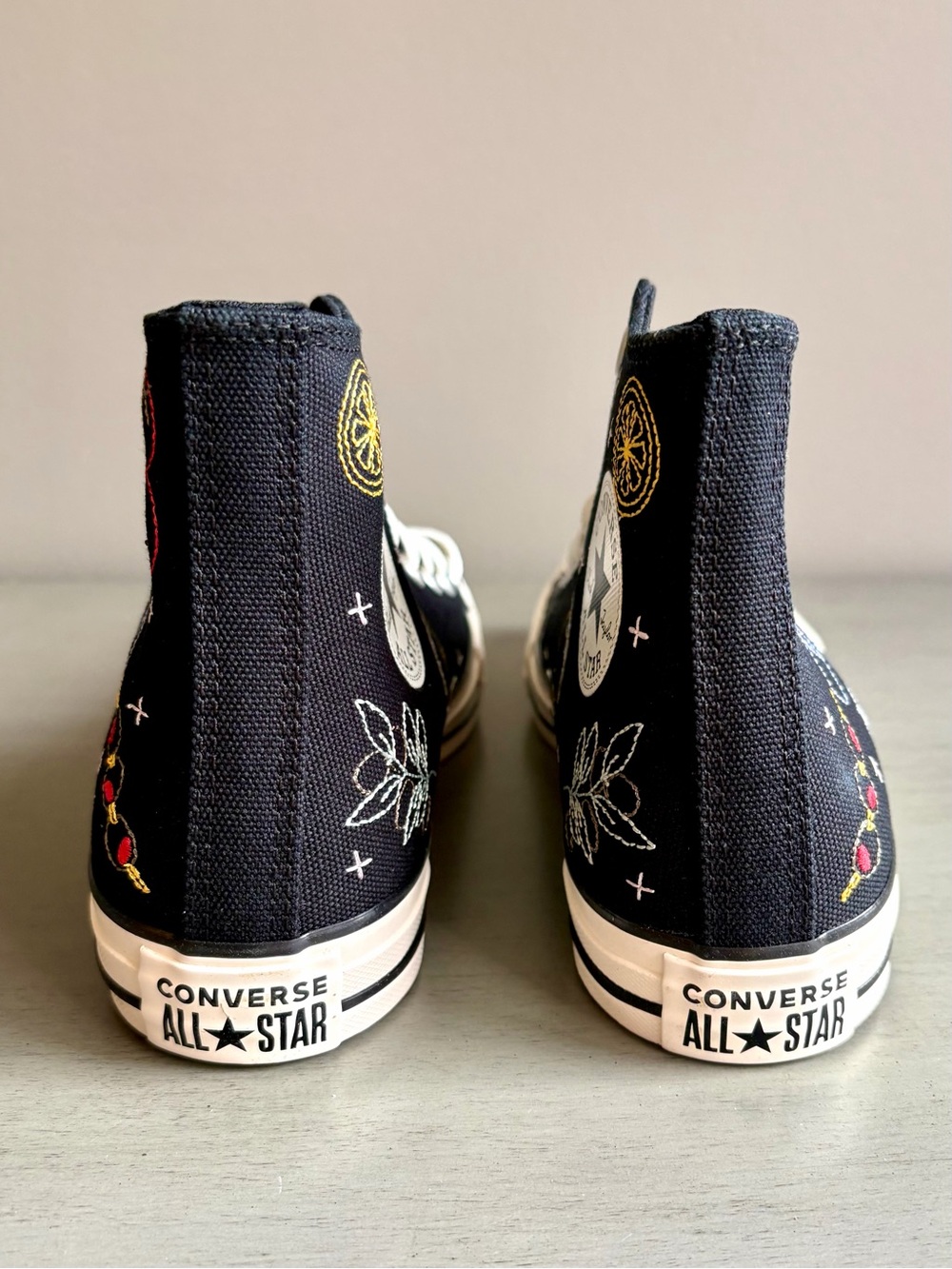 Converse Chuck Taylor All Star Black Embroidered High Top Lace-Up Women 8.5 NEW - Picture 12 of 16